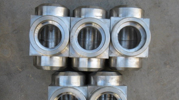 承插焊接式管件與對焊管件的不同之處